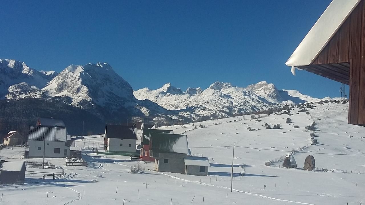 Лоджи Chalet Hill Zabljak Жабляк-38
