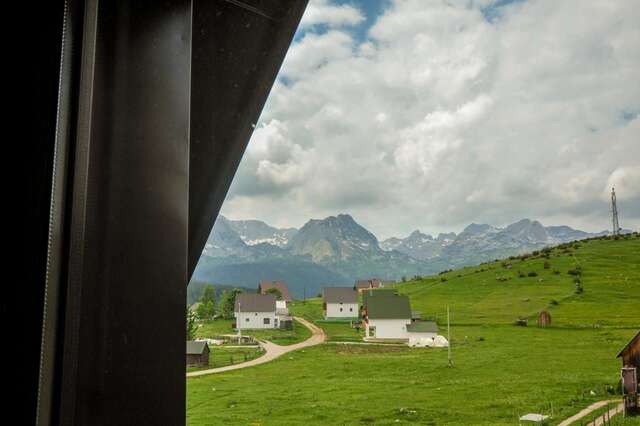 Лоджи Chalet Hill Zabljak Жабляк-20